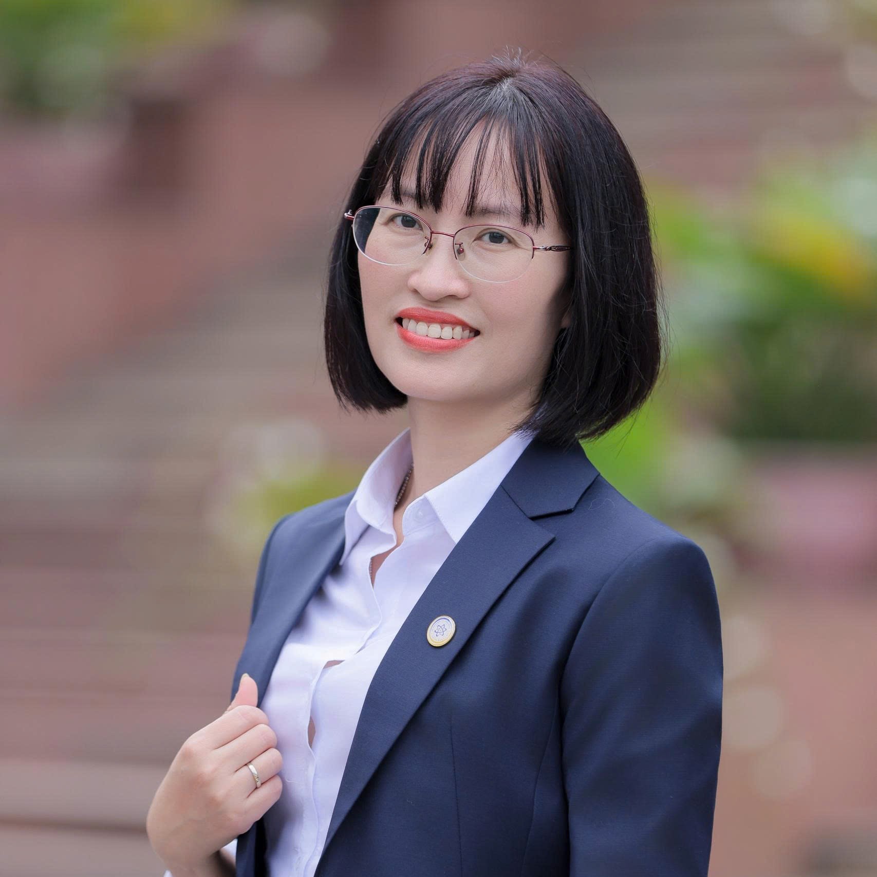 PGS. TS. Đặng Thị Việt Đức